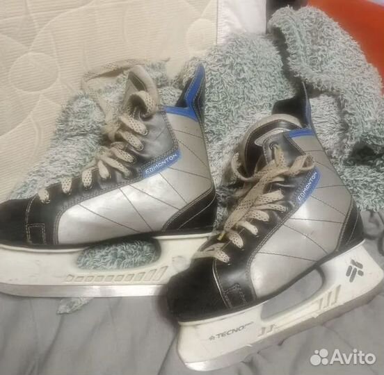Коньки хоккейные 42 размер