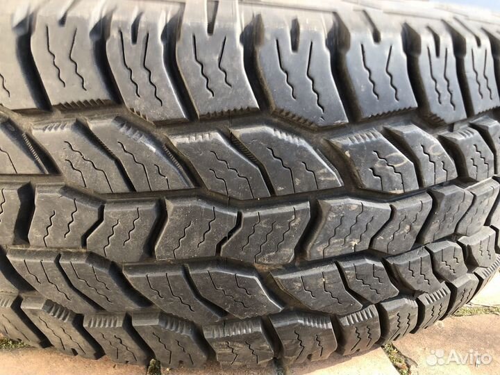 Cooper Discoverer A/T3 285/70 R17 160S