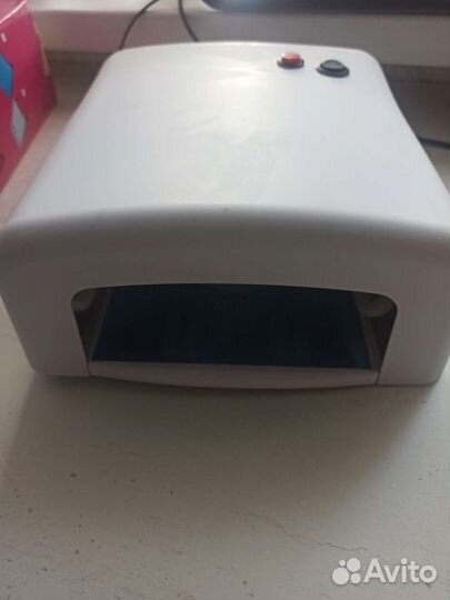 Лампа для ногтей