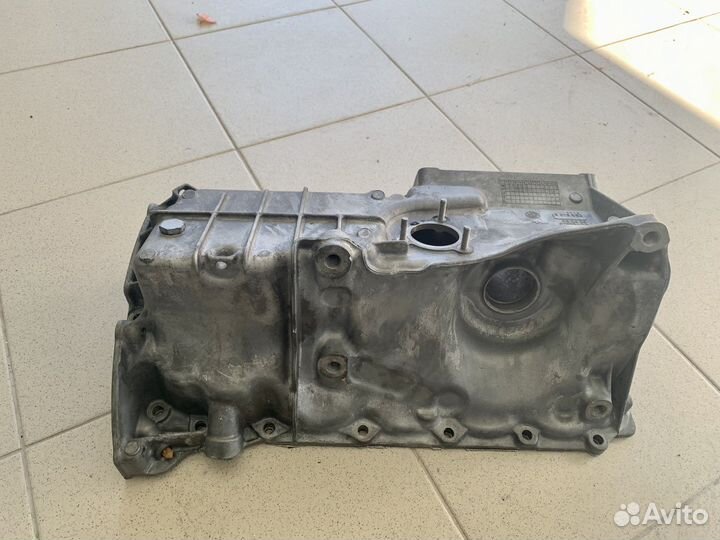 Поддон (картер) BMW f30 113 8 513 662