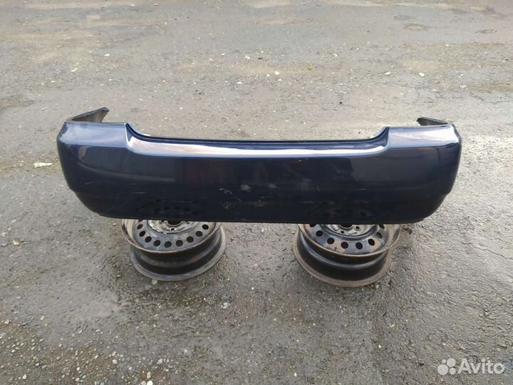 Кузовные запчасти