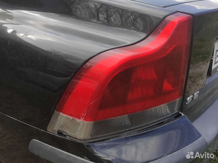 Фонарь задний левый volvo s60