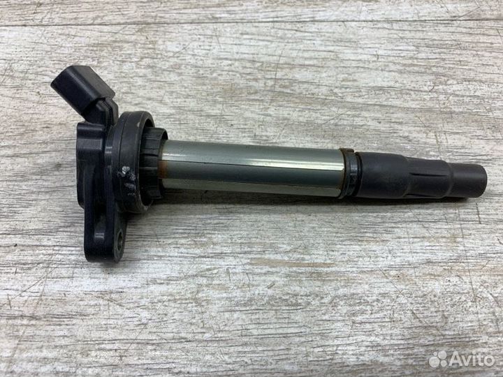 Катушка зажигания Toyota Avensis универсал 2ZR-FAE