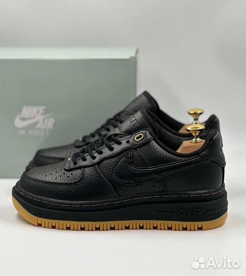 Кроссовки Nike Air Force 1