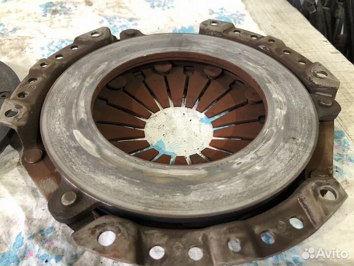 Сцепление корзина диск Nissan Almera N16