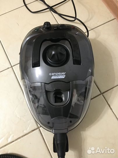 Отпариватель для одежды вертикальный