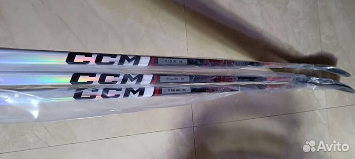 Клюшка хоккейная