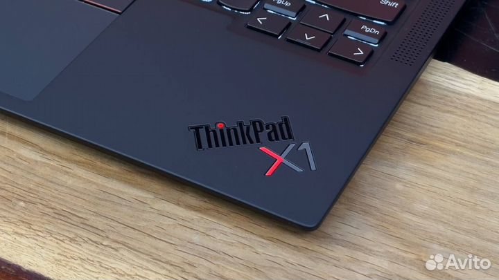 Ноутбук Lenovo ThinkPad X1 Carbon Gen 9