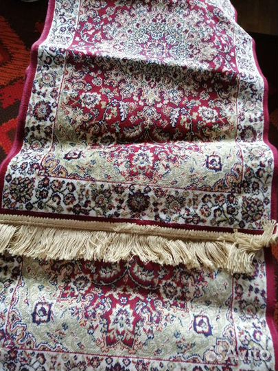 Ковёр дорожка новый 49х80 оаэ