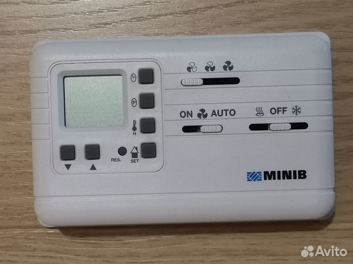 Термостат Watts wfht-basic