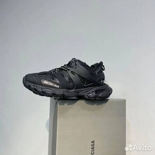 Кроссовки Balenciaga Track Sneaker