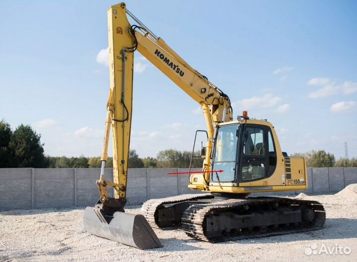 Стекло лобовое нижнее на экскаватор Komatsu PC150