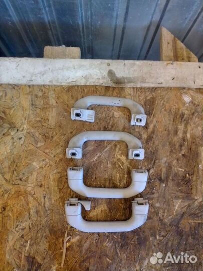 Ручка потолка Skoda Octavia tuor A4