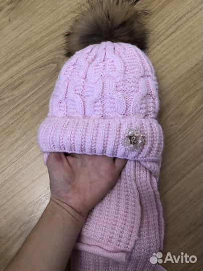 Комплект шапка и шарф для девочки