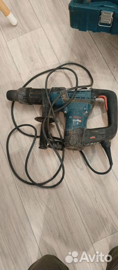 Продаётся перфоратор Bosch GBH 5-40D