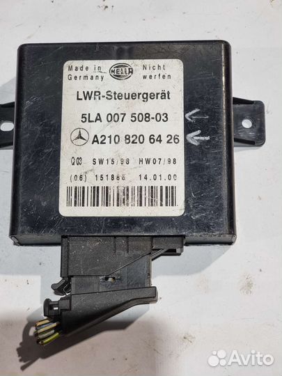 Блок управления корректором фар Mercedes W210