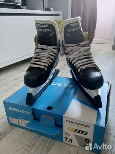 Хоккейные коньки bauer