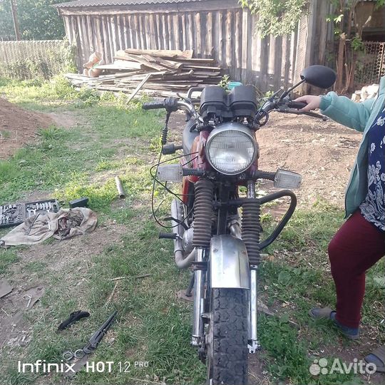 Продам мотоцикл Иж планета 5