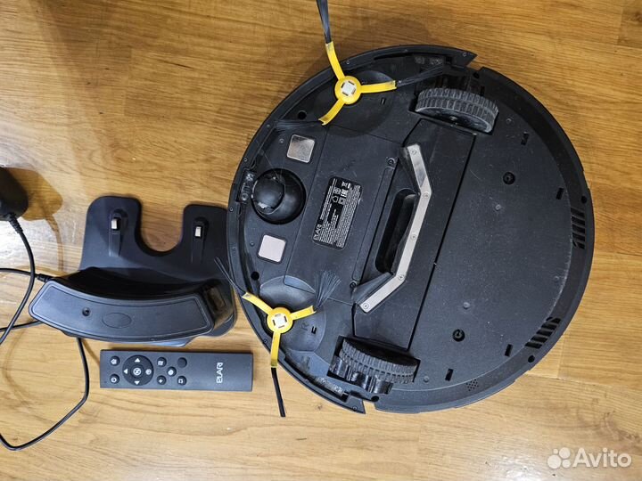 Elari робот пылесос