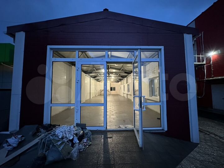 Торговая площадь, 105 м²