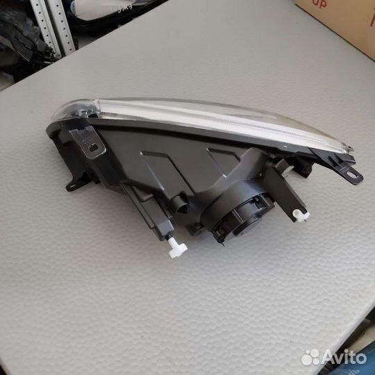 LADA Granta 1 фара правая правая