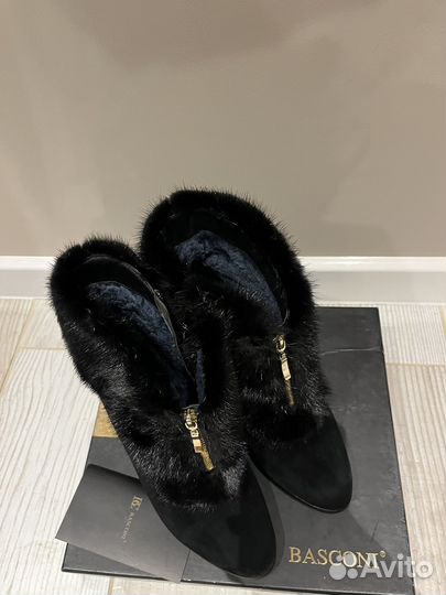 Ботинки женские зимние Basconi