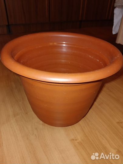 Кашпо для цветов