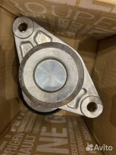 Натяжитель генератора Рено Ларгус Дастер Меган