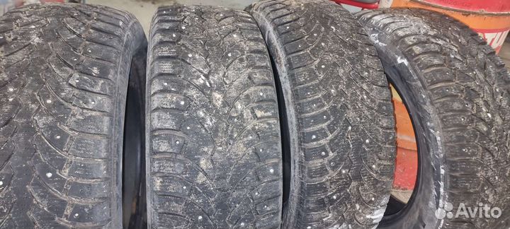 Formula Ice 215/60 R16