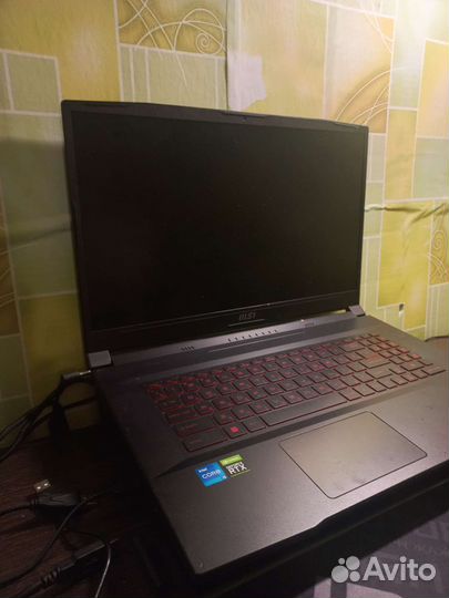 Игровой ноутбук MSI Katana