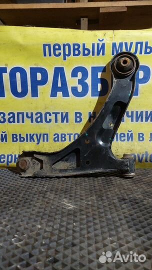Рычаг передний левый Suzuki Grand Vitara