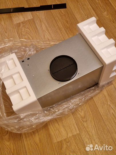 Вытяжка встраиваемая телескопическая новая