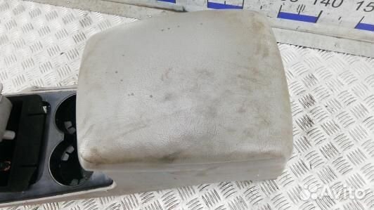 Подлокотник центральный KIA sorento 1 (LPH05IX01)