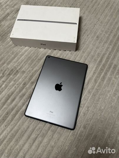 Планшет apple iPad 2020 32gb