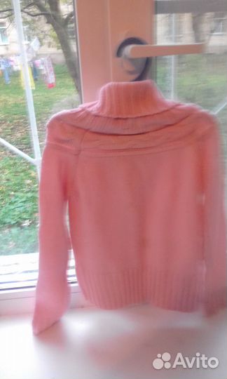 Свитер на девочку