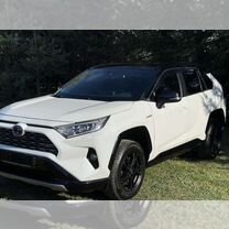 Toyota RAV4 2.5 CVT, 2020, 92 000 км, с пробегом, цена 2 000 000 руб.