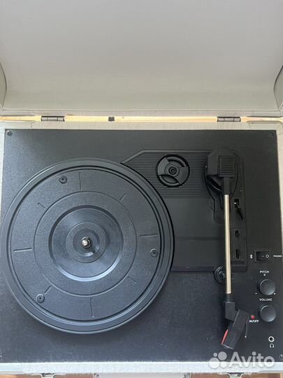 Виниловый проигрыватель Crosley