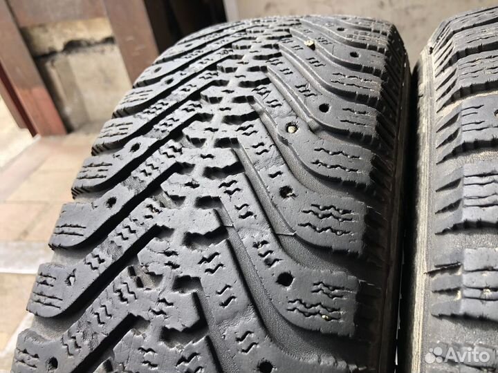 Goodyear UltraGrip 500 175/70 R14