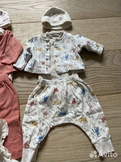 Набор одежды для новорожденной Petit Bateau