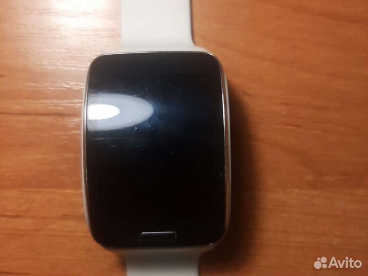 Часы samsung gear s