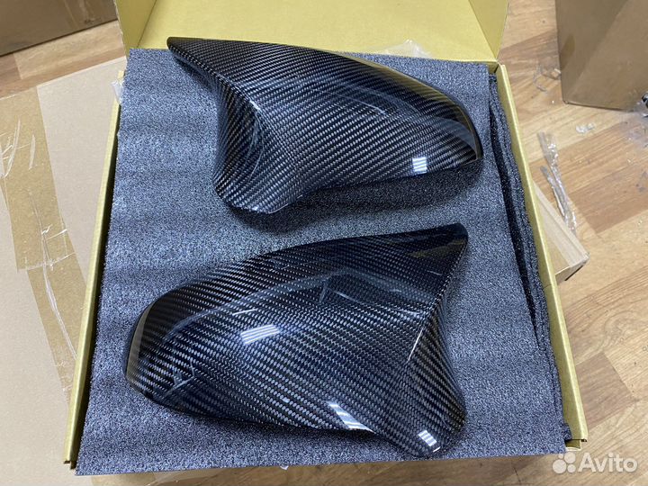 Накладки / крышки зеркал на BMW F80 сухой карбон