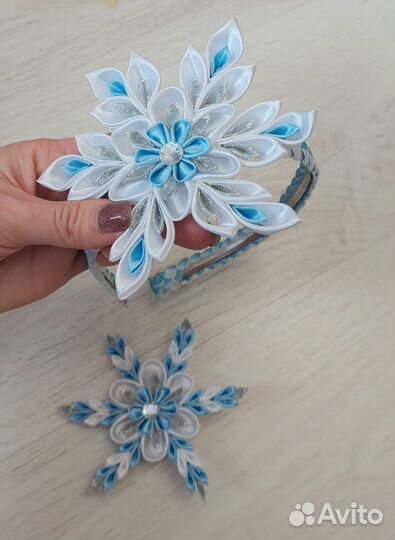 Ободок+брошь к костюму снежинка