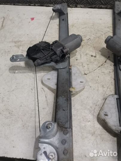 Стеклоподъемники электрические Рено Логан 1