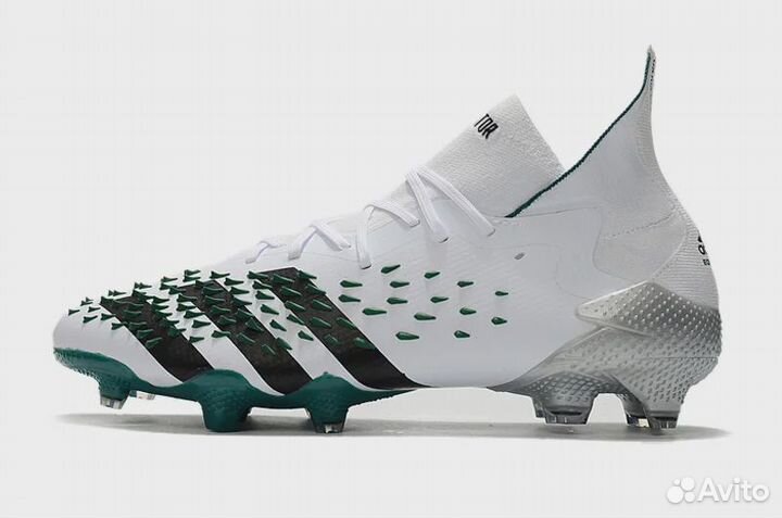 Бутсы Adidas Predator Freak+ FG