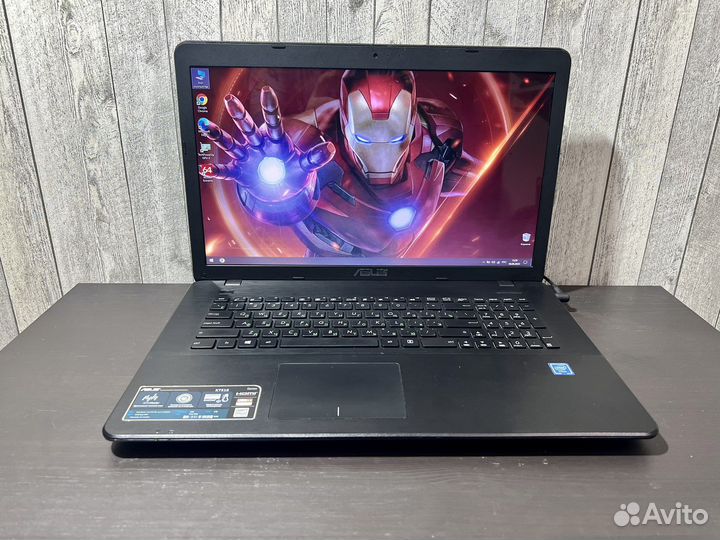 Ноутбук Asus с большим экраном