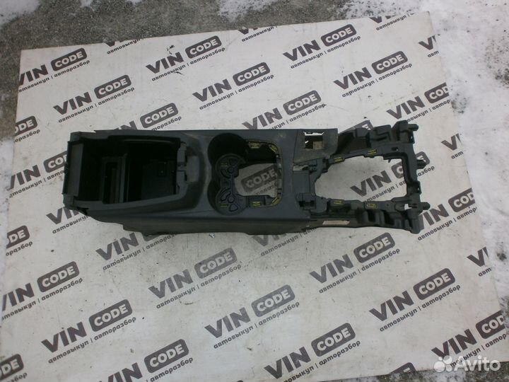 Центральная консоль Ford Focus 3