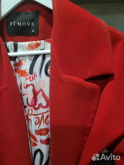 Пальто женское 42 44