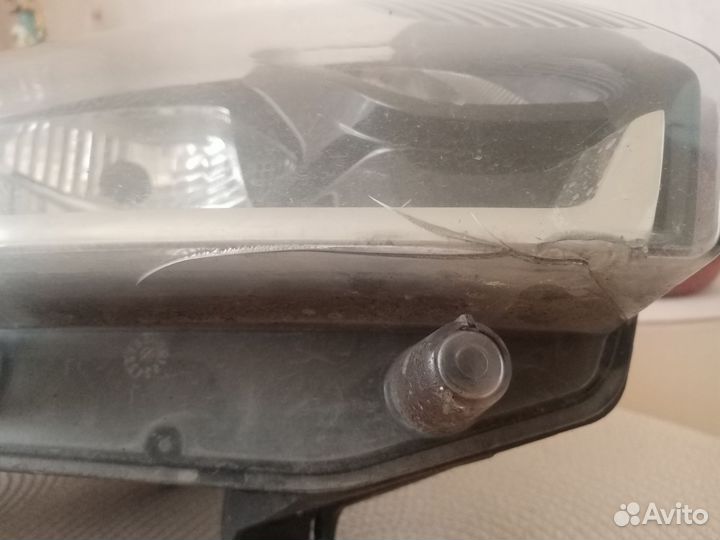 260105569r фара правая Renault sandero stepway 2