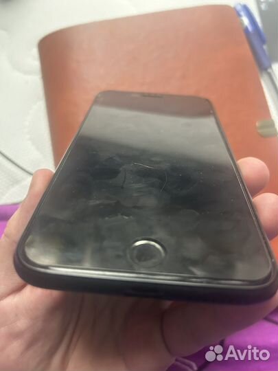 iPhone 8 Plus, 64 ГБ