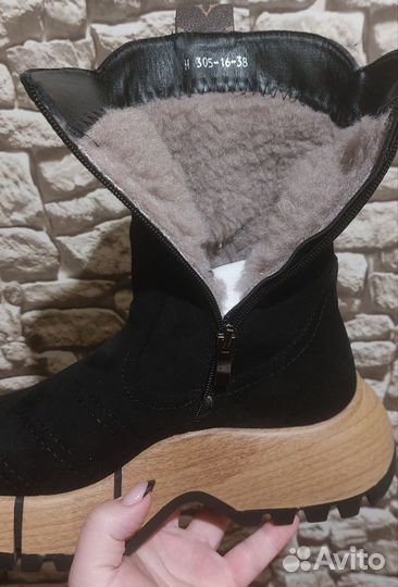 Ботинки женские зимние 38 размера
